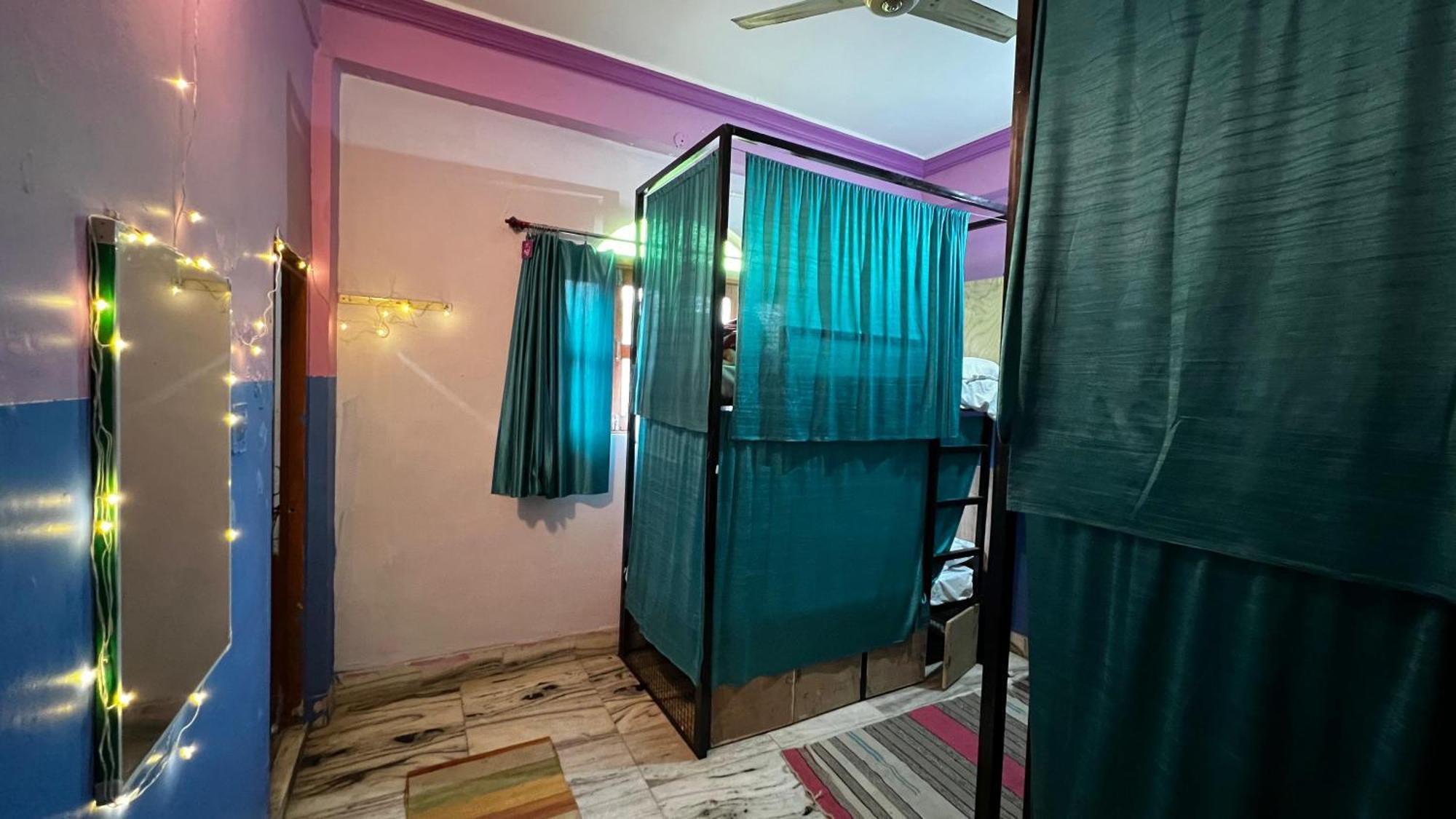 Safar Hostel Pushkar Eksteriør billede