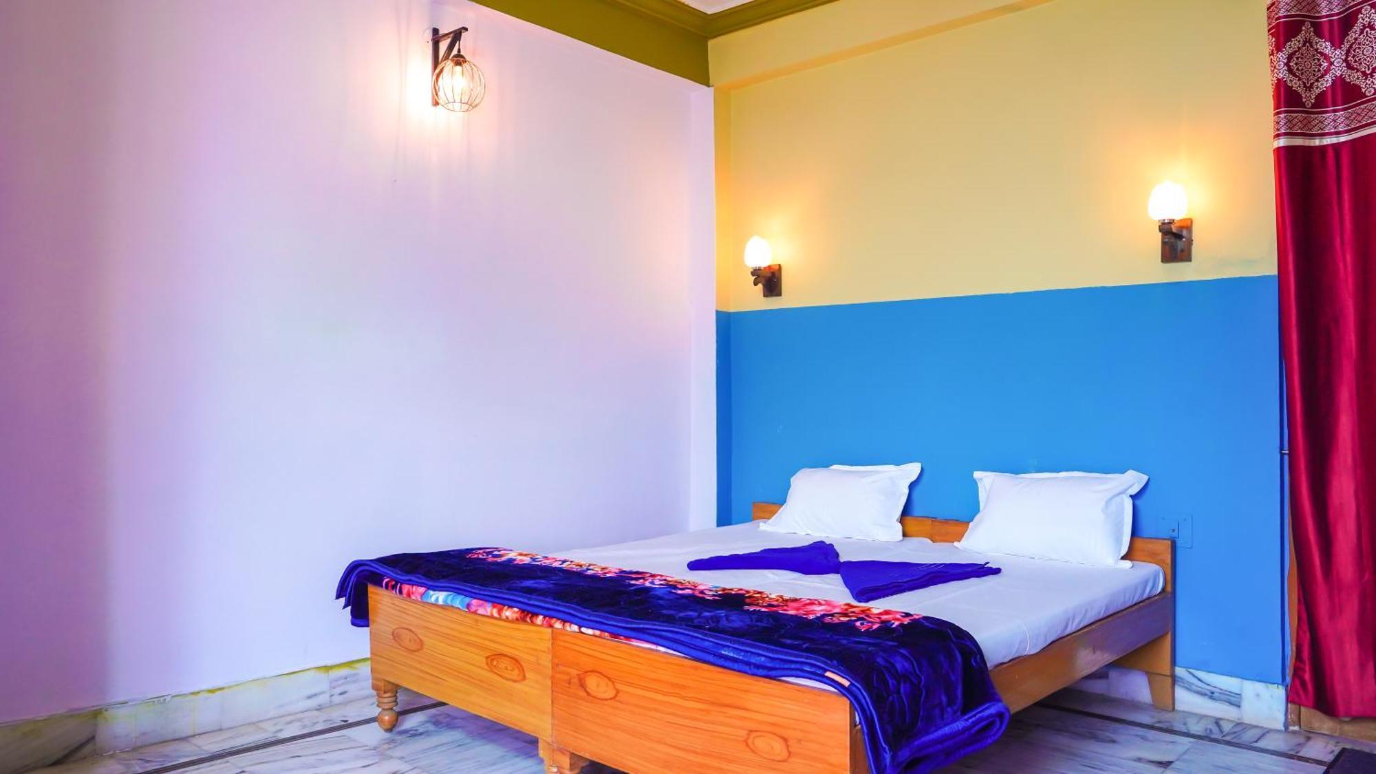 Safar Hostel Pushkar Eksteriør billede